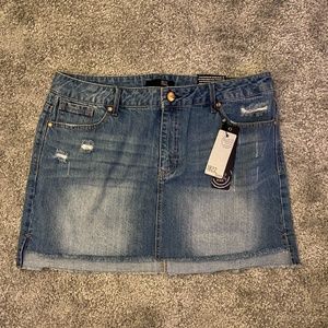 1822 Denim Blue Skirt